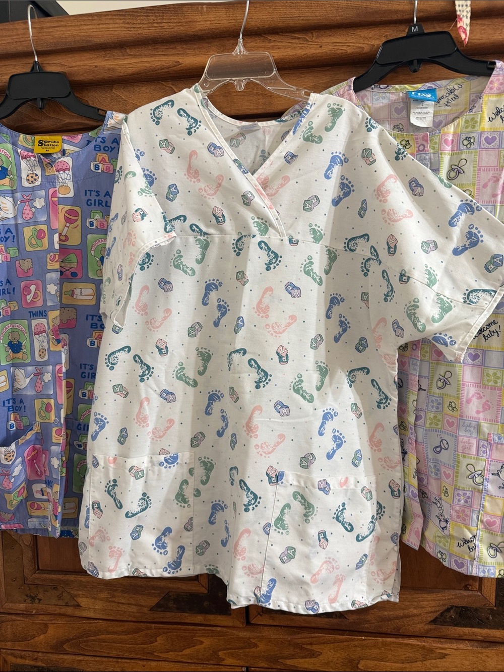 3 scrubs 4 nursery 1 short sleeve 2 long sleeve Similar sizes XL all for one - Picture 2 of 11